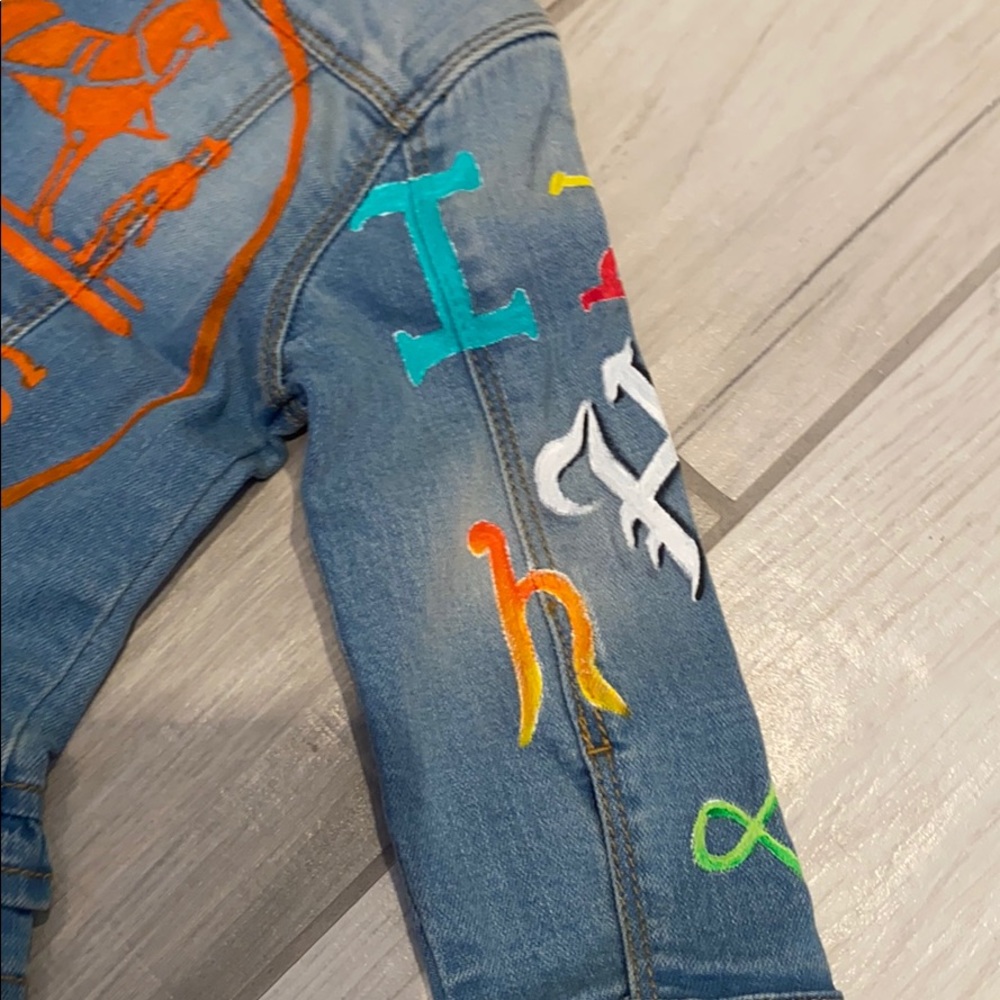 🎉HP🎉 Custom HERMÉS-themed denim jacket 2T - Picture 9 of 11